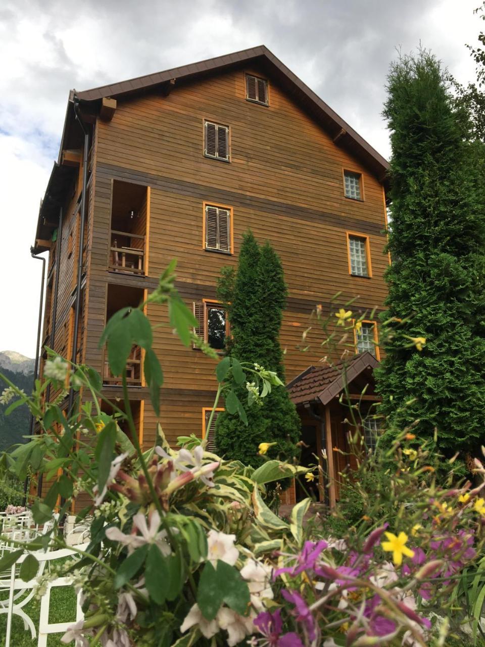 Hostel Rilindja Valbone Exteriér fotografie